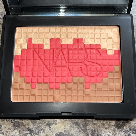 NWT NIB NARS Fireclay Mosaic Glow Blush - Picture 4 of 9